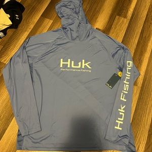 huk long sleeve shirt